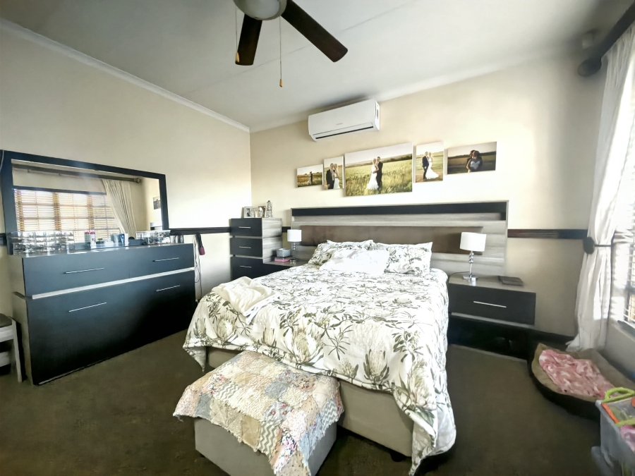 3 Bedroom Property for Sale in Boschdal North West